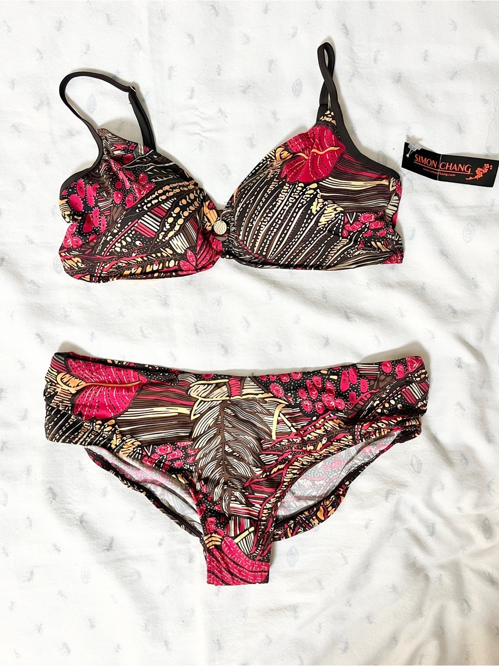 NWT Simon Chang Batik Tropical Floral Bikini Soft‑Cup Top Full‑Coverage 16